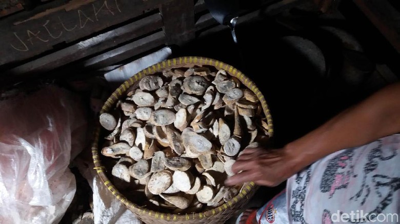 Gaplek Jadi Makanan Favorit Warga Banjarnegara Gaplek Jadi Makanan Favorit Warga Banjarnegara