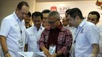 Senyum HT Saat Daftarkan Perindo ke KPU dan Janji Dukung Jokowi