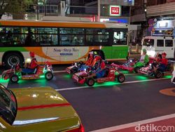 Asyiknya Naik Gokart ala Mario Bros di Tokyo