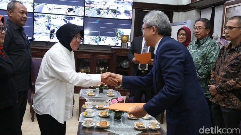 Risma Ingin Sosok Tepat Duduki Kursi  Direktur Pelayanan PDAM