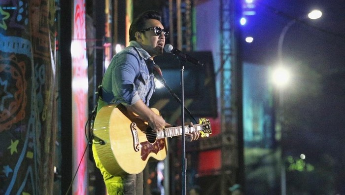 Naif di Synchronize Festival 2017.