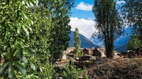 Setelah sekitar 60 tahun kedamaian di perbatasan, semua pengunjung masih dipantau dengan hati-hati karena takut mereka menjadi mata-mata China. Wisatawan memerlukan izin bersama dan persetujuan dari polisi perbatasan Tibet (Dok. Himanshu Khagta/BBC Travel)