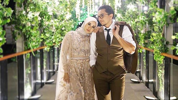 Romansa Resepsi Pernikahan Bella dan Engku Emran, Syahrini Cetar di Bareskrim