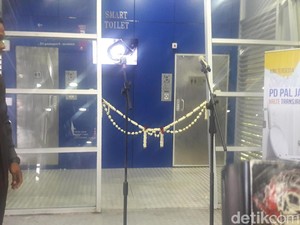 Djarot Ingin Smart Toilet Juga Ada di Setiap Taman dan Trotoar