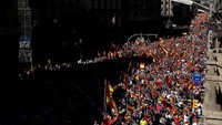 Aksi ini digelar menyusul serangkaian rapat umum yang diadakan oleh gerakan kemerdekaan bagi Catalunya. Juan Medina/Reuters.