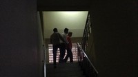 Anwari dibawa ke ruang tahanan Polres Jaksel.