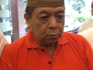 Aksi Dokter Anwari dengan Senjata yang Nggak Ada Kapoknya