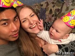 Sosok Pria China Penakluk Wanita Cantik Ukraina