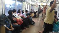 Sudah Beroperasi, Begini Rasanya Naik KRL Jakarta-Cikarang