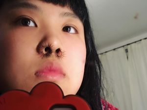 Tren Kecantikan Baru Extension Bulu Hidung, Yay or Nay?