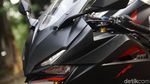Ngebut dengan CBR250RR di Jalanan Jakarta