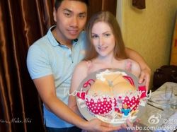Sosok Pria China Penakluk Wanita Cantik Ukraina