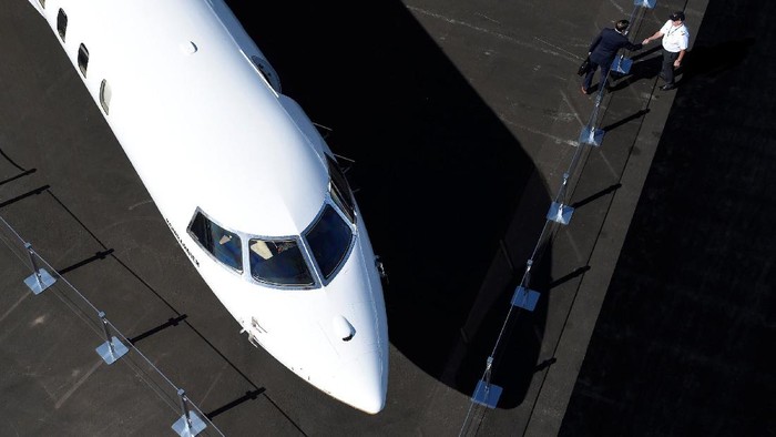 Bombardier merilis jet pribadi terbarunya Global 7000. Pesawat pribadi jarak jauh ini dihargai mulai US$ 73 juta atau hampir Rp 1 triliun.