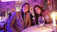 El tampak tampan, begitu juga Maia tampil cantik saat makan malam. Dok. Instagram/maiaestiantyreal
