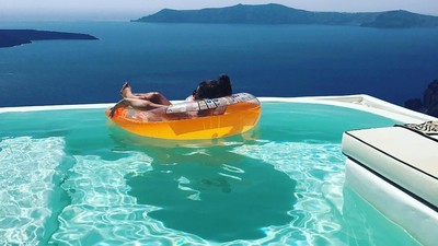 Inikah Tempat Menginap Paling Indah di Santorini?