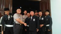 Polisi meminta agar semuanya bisa menahan diri