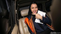 Rita dibawa ke rutan baru KPK.