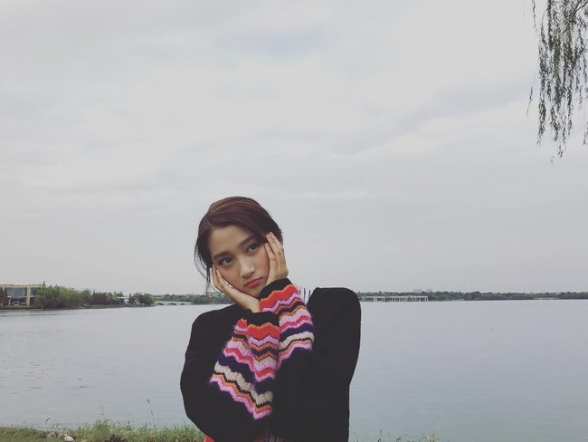 Wanita yang punya nama internasional Traey Miley itu pun punya wajah yang cantik. Di akun Instagram-nya, Xiao Tong sering menunjukkan berbagai ekspresi wajah. Foto: Instagram