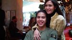 Keseruan Maia Estianty dan El Rumi saat di London