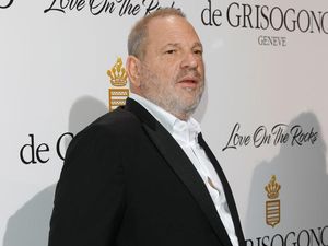 Harvey Weinstein Positif Terinfeksi Virus Corona