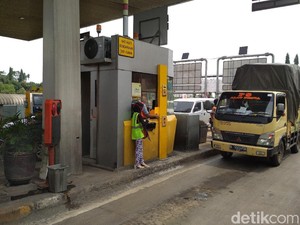 Banyak Truk Masih Bayar Tunai di Tol JORR, Ini Strategi JLJ