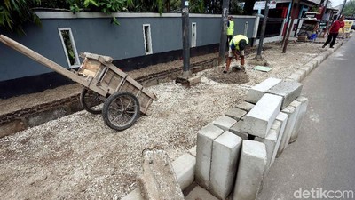 Revitalisasi Pedestrian di Kawasan Pasar Rebo