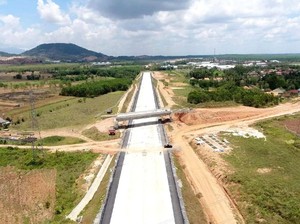Besok, Jokowi Resmikan Tol Pertama di Lampung