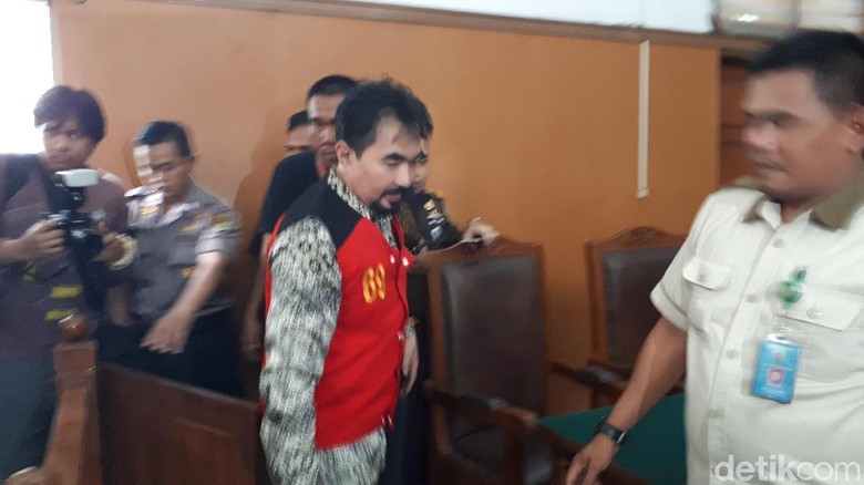 Jaksa Sebut Korban Asusila Aa Gatot Banyak tapi Cuma 1 yang Lapor Jaksa Sebut Korban Asusila Aa Gatot Banyak tapi Cuma 1 yang Lapor