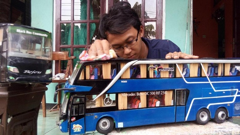 Cara Menggambar Bus Shd Di Buku Gambar | infotiket.com