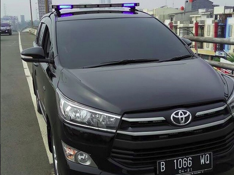 Mulai Hari Ini Polisi Gelar Razia Mobil  Pribadi  Berotator
