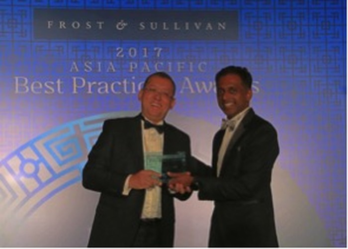 Lintasarta Raih Penghargaan Data Center Service Provider of The Year
