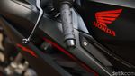 Ngebut dengan CBR250RR di Jalanan Jakarta