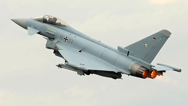 Aksi Eurofighter Typhoon dan Kebohongan Dwi Hartanto