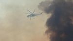 Zat Merah Pemadam Api Dijatuhkan dari Langit California