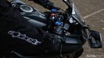 Ngebut dengan CBR250RR di Jalanan Jakarta