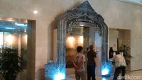 Pameran sebagian arsip pemugaran Candi Borobudur tersebut berlangsung dari tanggal 10-15 Oktober 2017 di Museum Nasional Jakarta.‎ Traveler dapat melihat secara lengkap proses restorasi Candi Borobudur selama 10 tahun ini dari berbagai dokumen yang ada (Masaul/detikTravel)