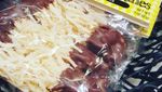 Gimana Ya Rasanya Jangkrik, Bacon hingga Cumi yang Dibalut Cokelat Ini?