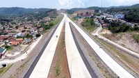 Tol Bakauheni-Terbanggi Besar sempat dibuka untuk mendukung lalu lintas mudik Lebaran 2017. (Hutama Karya).