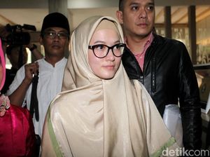 Lyra Virna Diperiksa Sebagai Tersangka ITE Kamis