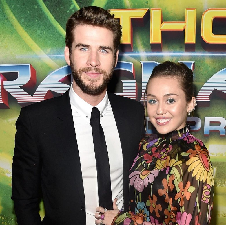 liam hemsworth dan miley cyrus menikah miley cyrus dan liam hemsworth dikabarkan sudah menikah di liam hemsworth dan miley cyrus menikah miley cyrus dan liam hemsworth dikabarkan sudah menikah di