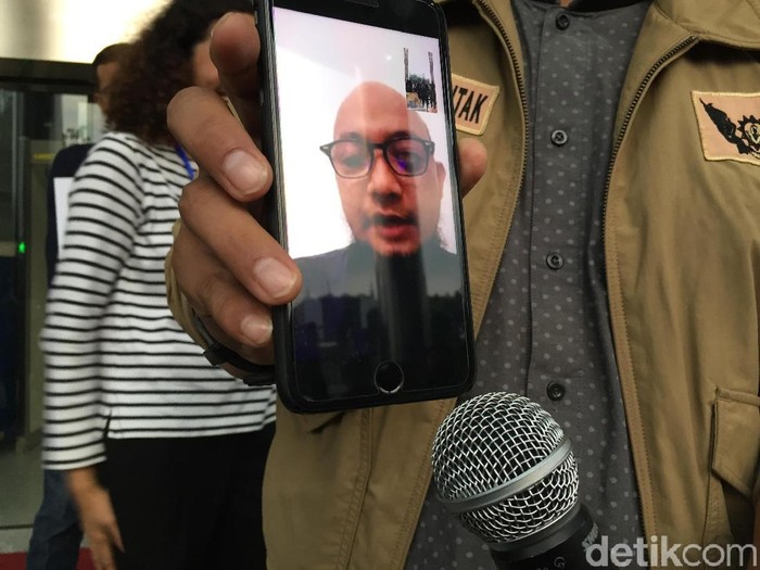 Bicara soal Teror Air Keras, Novel: Ini Bukan Masalah Kecil