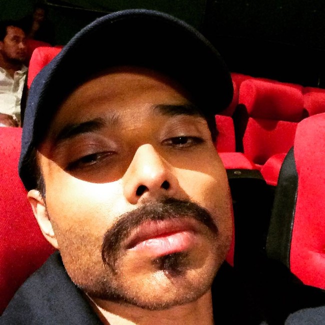 Bintang pemain Dhoom 2 ini merupakan adik ipar aktris Bollywood Rani Mukherje.Foto: Instagram