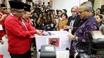 Hasto Daftarkan PDIP Jadi Peserta Pemilu 2019