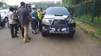 200 Aparat Merazia Sirene dan Rotator Ilegal di Kawasan Cibubur