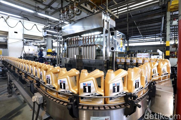 ExxonMobil Membuka Pabrik Pelumas Grease dan Pelumas Sintetik Baru di Singapura