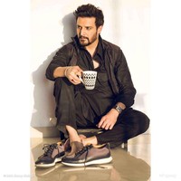 Memiliki nama asli Jasjit Singh Gill, aktor Bollywood kelahiran 1970 ini tetap terlihat tampan dan memesona.Foto: Twitter