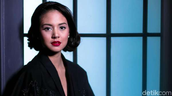 Tawa Lepas Aurelie Moeremans Tawa Lepas Aurelie Moeremans