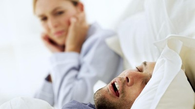 Kebiasaan Tidur yang Mengganggu Hubungan Ranjang Pasutri