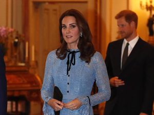 Foto: Kecantikan Kate Middleton Saat Pamer Perut Buncit di Kehamilan Ketiga