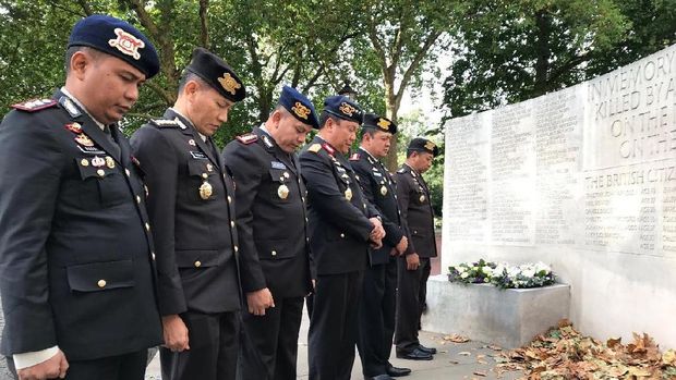 Kapolda Bali Peringati Tragedi Bom Bali di London